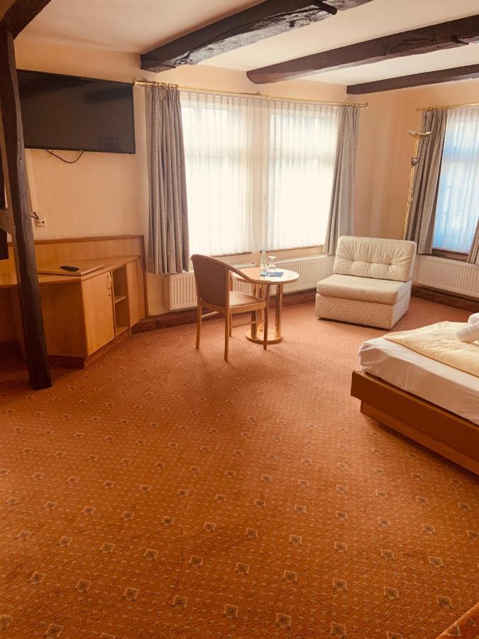 Hotel Rosine เอนเนอเพทาล ภายนอก รูปภาพ
