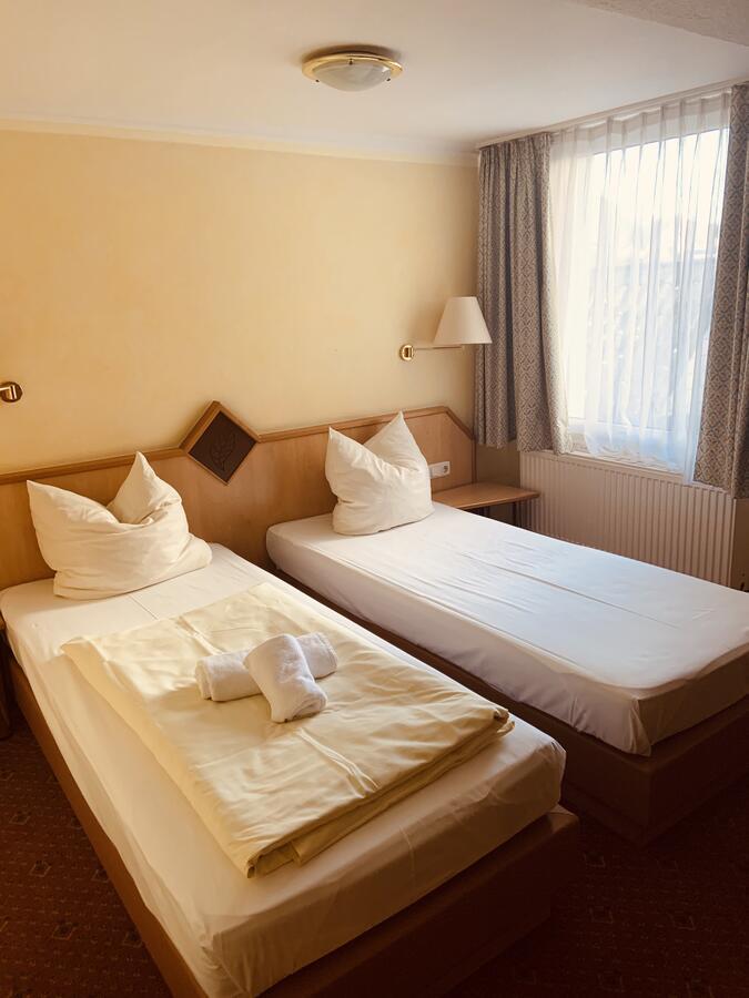 Hotel Rosine เอนเนอเพทาล ภายนอก รูปภาพ